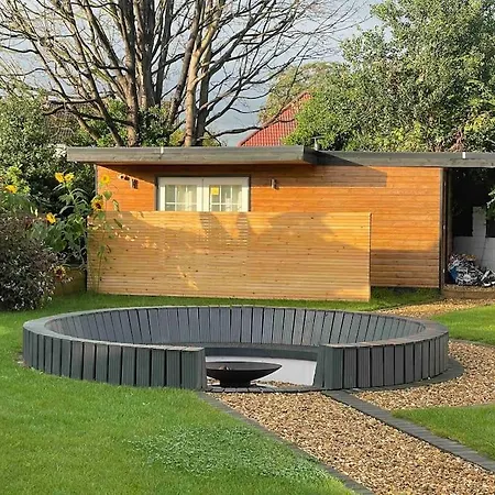 Self Contained Cabin, Firepit, Nr Mod Aztec, M5, M4 Apartamento *