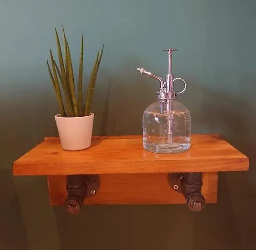 Self Contained Cabin, Firepit, Nr Mod Aztec, M5, M4