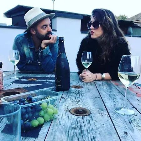 Apartamento Self Contained Cabin, Firepit, Nr Mod Aztec, M5, M4